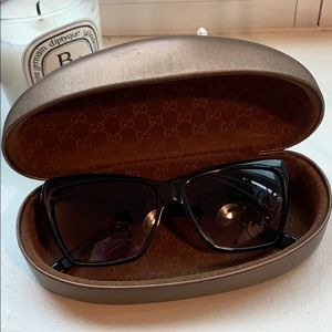 Gucci Sunglasses (Black) - GG 3195/S